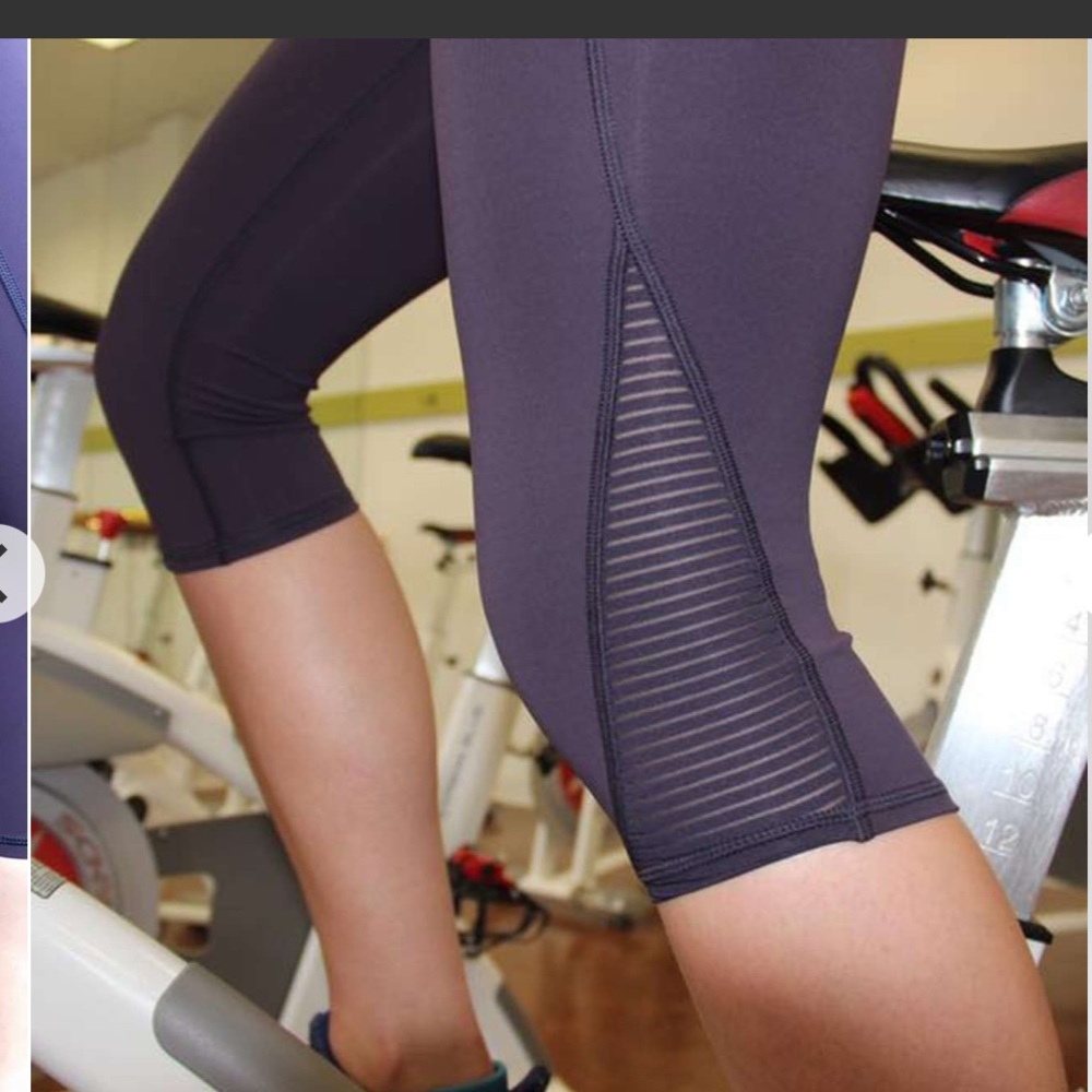 Lululemon Lean In Capri Leggings 17” Boysenberry Purple Workout Yoga 4 Small - Picture 5 of 10